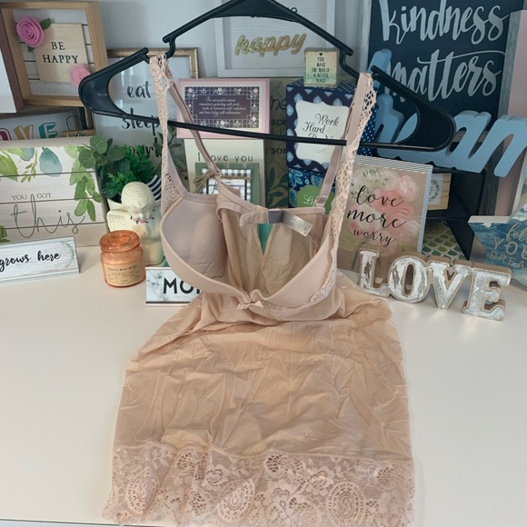 Victoria’s Secret Beige/Cream Slip Dress size 34D - Picture 10 of 16